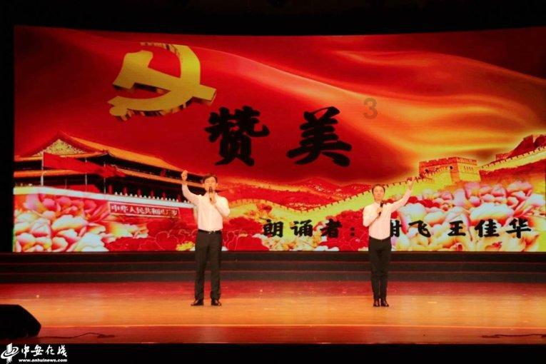 肉软多汁的炖牛肉，放哪些调料？游戏画面
